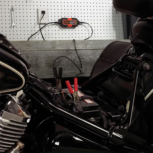 Vista 4 de Black+Decker BM3B Cargador/Mantenedor de batería de 6 V y 12 V