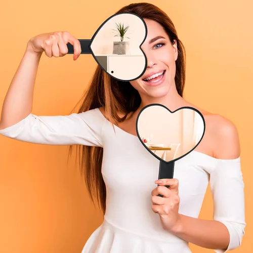 Vista 5 de Jetec 2 espejos cosméticos de mano en forma de corazón, mini espejos de maquillaje de viaje con asa, para el día de San Valentín, corazón pequeño