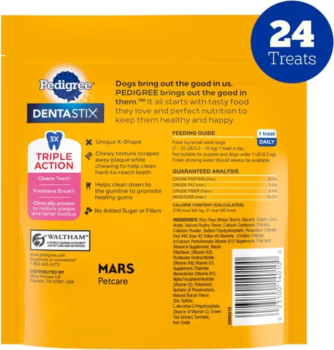 Vista 9 de Pedigree Dentastix Golosinas dentales para perros pequeños de doble sabor, tocino y pollo, bolsa de 5.08 onzas (24 golosinas)