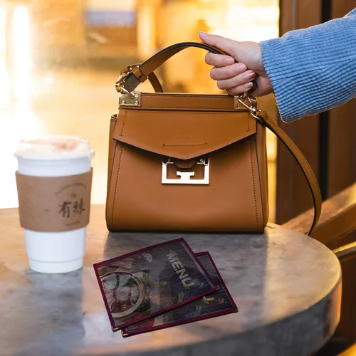 Vista 3 de 2 fundas de menú de 8.5 x 11 pulgadas, 4 páginas 8 vistas, cubiertas transparentes para menú de restaurante, se adapta a papel de tamaño A4, carpeta