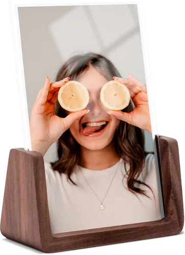 Vista 11 de Portarretratos de 4 x 6 pulgadas, marcos de fotos de madera rústica sólida con base de madera de nogal y cubiertas de vidrio acrílico de alta