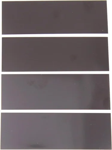 Vista 4 de Placas de grabado de aluminio anodizado en blanco, surtido de 15 piezas, 3 espesores, negro de doble cara