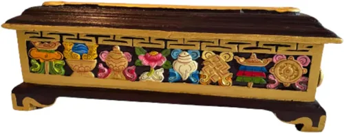 Caja de incienso de madera hecha a mano tradicionalmente hecha a mano para pagoda tibetana, tallada a mano por artesanos locales en Nepal