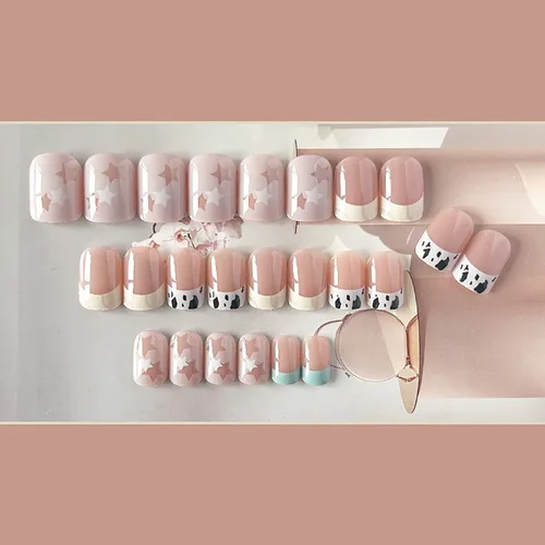 Vista 50 de Uñas postizas cuadradas cortas a presión, uñas postizas azules de cobertura completa con diseños de remolinos, uñas acrílicas brillantes de línea