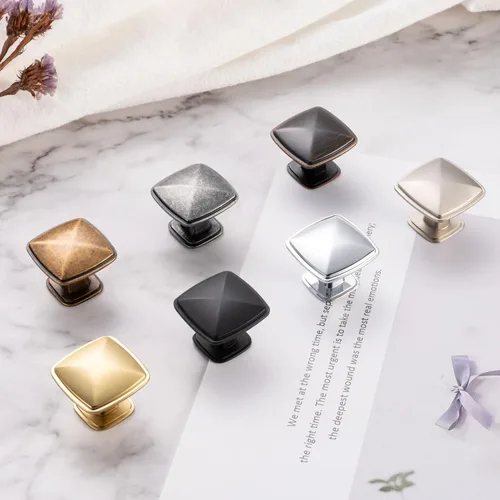 Vista 6 de Pomo biselado negro para armario de cocina ZK2202 Paquete de 10, manija clásica, herrajes sólidos para cajón, aparador, baño, tocador, puerta