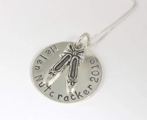 Vista 2 de Collar personalizado de cascanueces de ballet de bailarina, regalo de baile personalizado
