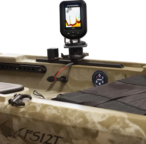 Vista 7 de Yak-Power Complete System for Kayaks Digital Switching with Plug-and-Play Connectivity and Control of Your 12-Volt Electronics