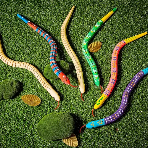 Vista 7 de BBTO Serpiente de madera sin terminar con 10 piezas de serpiente de madera flexible articulada con 12 colores acrílicos para manualidades