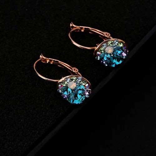 Vista 4 de Pendientes de aro chapados en oro de 14 quilates con cristales Swarovski multicolor para mujer