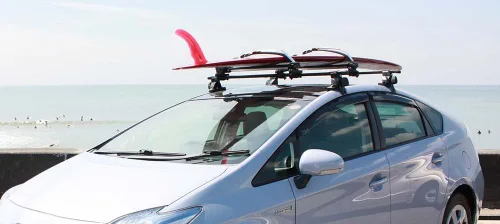 Vista 3 de Inno Bastidores – Portaequipajes para tabla de surf con bloqueo – Soporte superior de coche para deportes acuáticos, plata, capacidad de 3