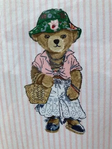 Vista 3 de POLO RALPH LAUREN Juego de edredón King de suéter de oso de peluche con rayas rosadas para niñas con 2 fundas de almohada King