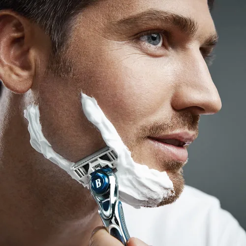 Vista 8 de Barbasol Ultra 6 Plus - Maquinilla de afeitar para hombre con 2 repuestos de cuchillas de afeitar (1 mango + 2 cartuchos), cuchillas de afeitar