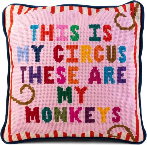 Vista 6 de FURBISH Needlepoint Almohada Decorativa de Sofá - Leave by Nine - 11"x11" - Pequeña Almohada Bordada de Diseñador para Sala de Estar, Sofá, Diván