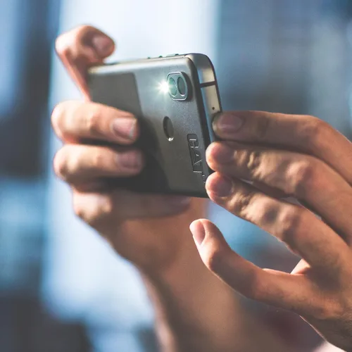 Vista 7 de Cat S62 Pro Rugged unlocked 6GB Smartphone – North America Variant – with FLIR Thermal Imager – Full Warranty Support in US and Canada