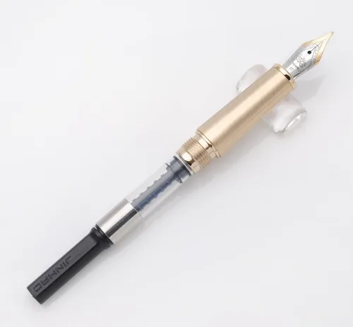 Vista 6 de JINHAO - Pluma estilográfica de metal serie 95 (negro con clip dorado, punta F de 0.020 in)
