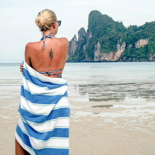 Vista 5 de Arkwright - Toalla de playa enorme extra gruesa (35 x 70 pulgadas, 21 ozm), toalla de lujo de baño y piscina extra grande