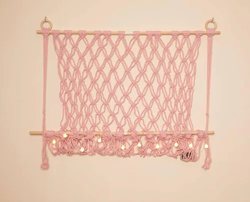 Vista 2 de Lilly's Love Hamaca de macramé de animales de peluche con cadena de luces, soporte de red grande de estilo bohemio para juguetes de niños
