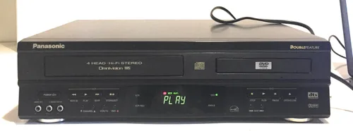 Panasonic PV-D4742 DVD-VCR Combo, Negro