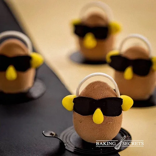 Vista 6 de Molde de silicona para huevos de Pascua 3D MoldFun para pastel de mousse, mantequilla de maní, chocolate, dulces, gelatina, pasteles, magdalenas