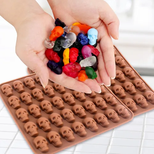 Vista 4 de BUSOHA Moldes de silicona para caramelos de calavera gomosa, paquete de 2 moldes de silicona antiadherentes de 40 cavidades con 1 cuentagotas