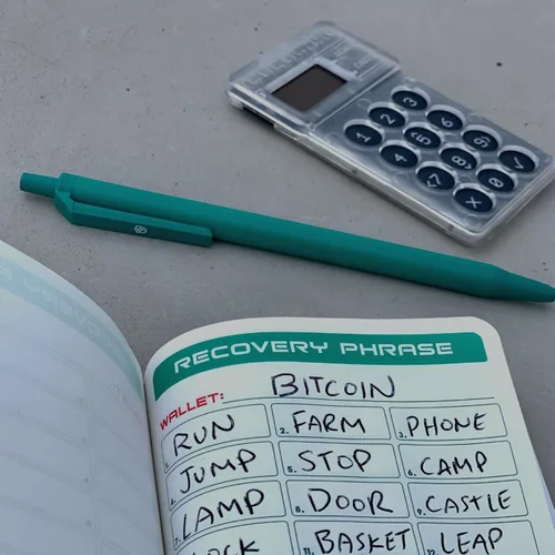 Vista 7 de Stonebook - Cuaderno de almacenamiento de frases de semillas criptográficas, papel de piedra impermeable y resistente al desgarro, 80 páginas, copia