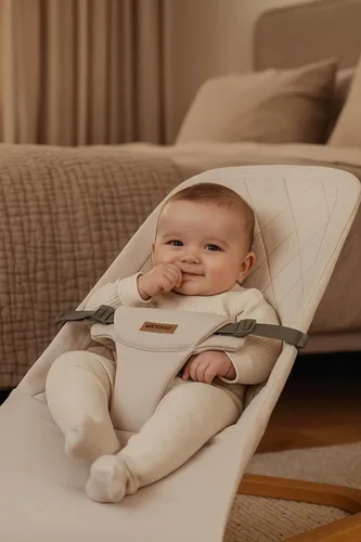 Vista 3 de Mecedora para bebé, Silla de bebé portátil y plegable con 3 ajustes de altura, Mecedora ergonómica para bebés de 0 a 6 meses, estilo de grano