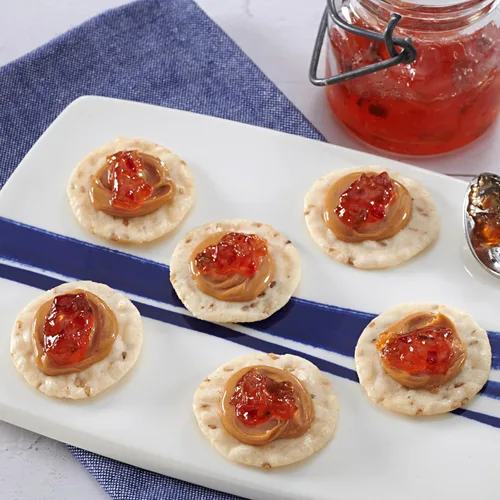 Vista 9 de Good Thins Snacks de arroz con sésamo galletas sin gluten, 3.5 onzas