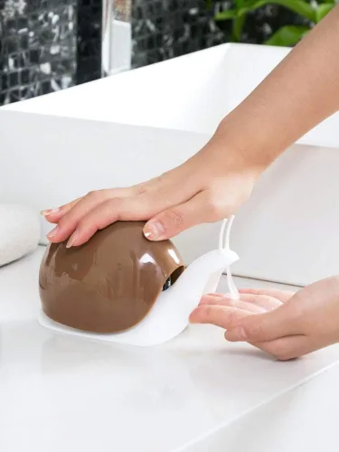 Vista 4 de Lindo dispensador de jabón de caracol para cocina, baño, etc. (4.1 fl oz) (blanco)