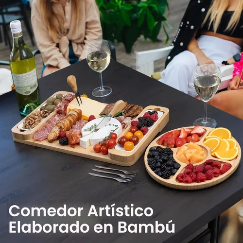 Vista 2 de Tablas de charcutería – Juego de regalo grande de tabla de queso de bambú con bandeja para servir, cuchillos y cuencos para carne, queso y galletas