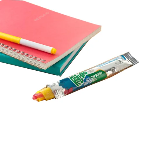 Vista 5 de Betty Crocker Rollo de frutas, Blastin' Berry Hot Colors, 0.5 onzas, 96