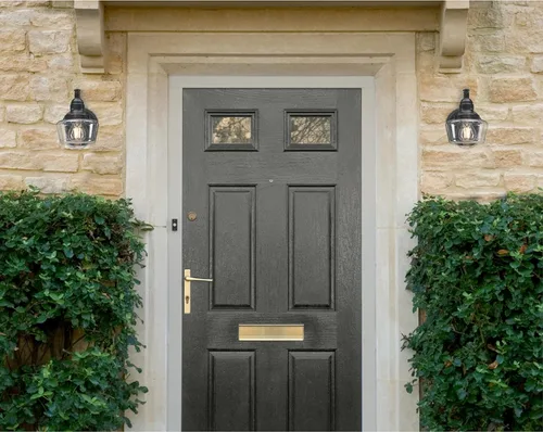 Vista 2 de Westinghouse 6121200 Eddystone - Accesorio de pared tradicional para exteriores con sensor de atardecer a amanecer, acabado negro mate, vidrio