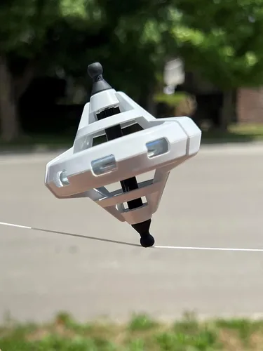 Vista 2 de TEDCO Los colores del juguete de física increíble pueden variar