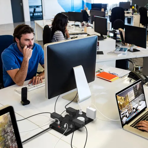 Vista 7 de Regleta de alimentación, SUPERDANNY - Protector contra sobretensiones con 22 tomas de corriente AC y 6 puertos de carga USB, 1875 W/15 A, 2100