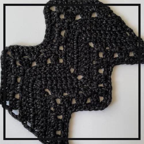 Vista 6 de Ombré-Encore - Hilo grueso degradado para crochet, 3 bolas, 507 yardas/420G (14.82 oz), patrones gratis - Hilo voluminoso multicolor peso 5