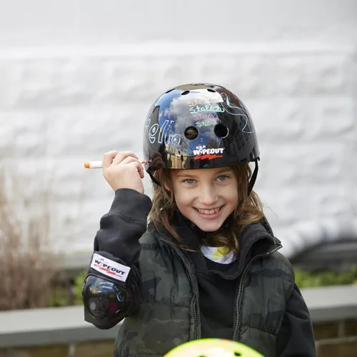 Vista 5 de Wipeout Dry Erase Kids Helmet – Ideal for Bike, Skate, Scooter, in-Line Skating and Rollerblading