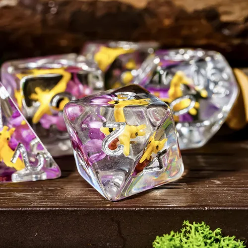 Vista 7 de Cusdie 7 dados DND, juego de dados poliédricos rellenos de animales, para juegos de rol D&D (flor púrpura abeja)