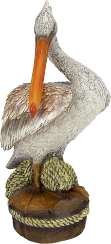 Vista 2 de Muelle del océano ESTACIONAMIENTO 51 Estatua de pelícano