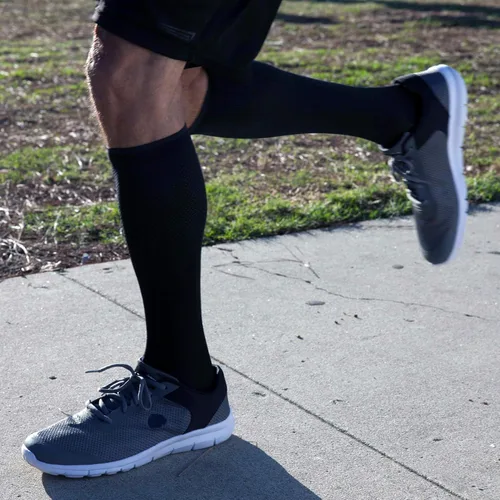 Vista 5 de Copper Fit Energy - Calcetines de compresión unisex fáciles de poner y quitar a la rodilla