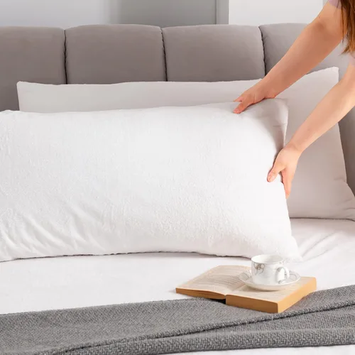 Vista 7 de Juego de 2 protectores de almohada impermeables de alta calidad, tamaño estándar de 20 x 28 pulgadas, funda de almohada con cremallera hecha