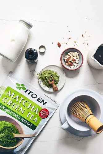Vista 4 de Ito En Té verde matcha japonés en polvo, sin azúcar, 2 onzas