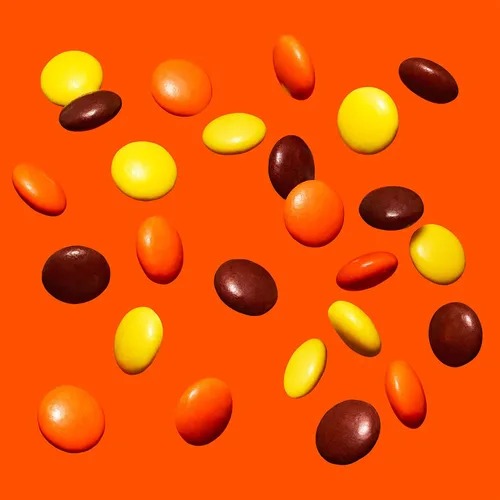 Vista 8 de Dulces de mantequilla de cacahuete Reese's Pieces.
