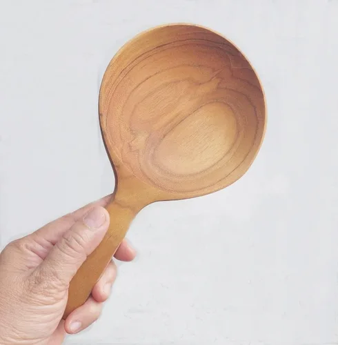 Vista 3 de Boki - Plato de mano coreano, plato de cuchara de madera con asa, estilo coreano, vajilla de madera de teca, mesa de comedor, encimera, decoración