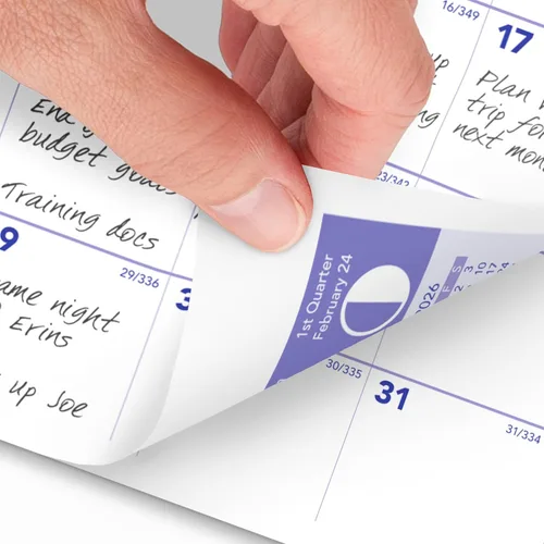 Vista 2 de AT-A-GLANCE Calendario de pared 2026, 8.5 x 11 pulgadas, pequeño, bloques sin rayas, mensual (PM1702826)