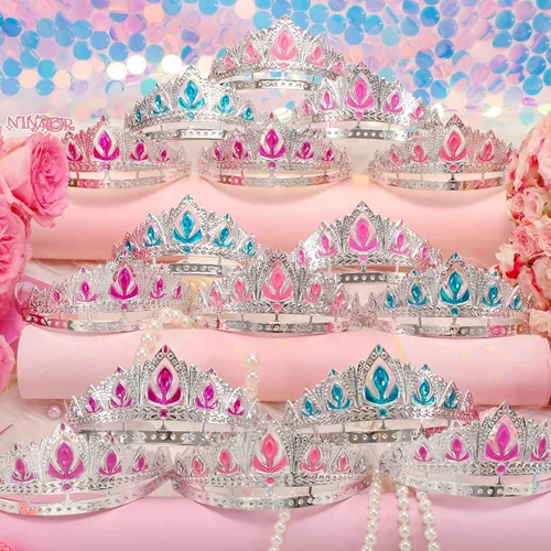 Vista 2 de NINAOR Regalos de fiesta de corona de princesa, 16 tiaras de princesa para cumpleaños, accesorios de cosplay de niña, suministros de fiesta