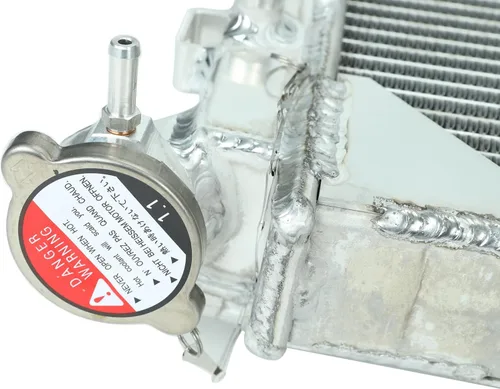 Vista 8 de Core Radiator Full Aluminum 3 Row Compatible with 2007-2018 J-eep Wrangler JK 3.6L 3.8L V6 Engine