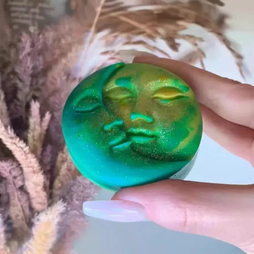 Vista 4 de EchoDone Molde de silicona de cara de luna para velas de silicona de resina para hacer joyas, velas, gemas artificiales, arcilla polimérica, molde