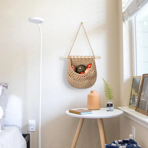 Vista 7 de Cesta colgante de frutas hecha a mano con cuerda de algodón bohemio para colgar en la pared, cesta tejida para almacenamiento sobre la puerta