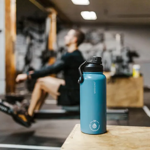 Vista 4 de GROSCHE Chicago - Frasco infusor de té de acero inoxidable Botella de bebidas Bebidas calientes y frías Infusor de té de hojas sueltas