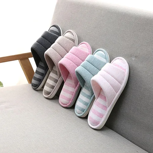 Vista 6 de OanKhunera Pantuflas de punta abierta para mujer, cómodas pantuflas de casa para mujer, de espuma viscoelástica, cómodas y suaves, acogedoras