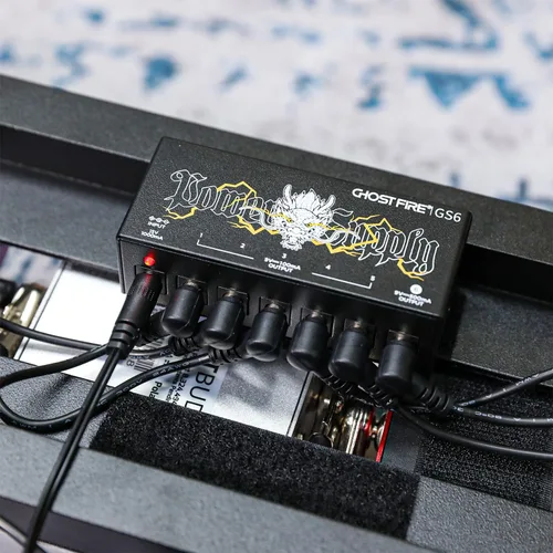 Vista 6 de GHOSTFIRE GS6 Fuente de alimentación de pedal de guitarra 9V/1000mA de alta corriente para 9V/12V/18V Pedales de efecto (GS6)